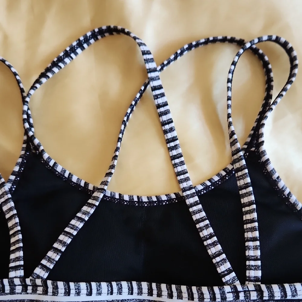 Mono B Black Activewear Top Sz S